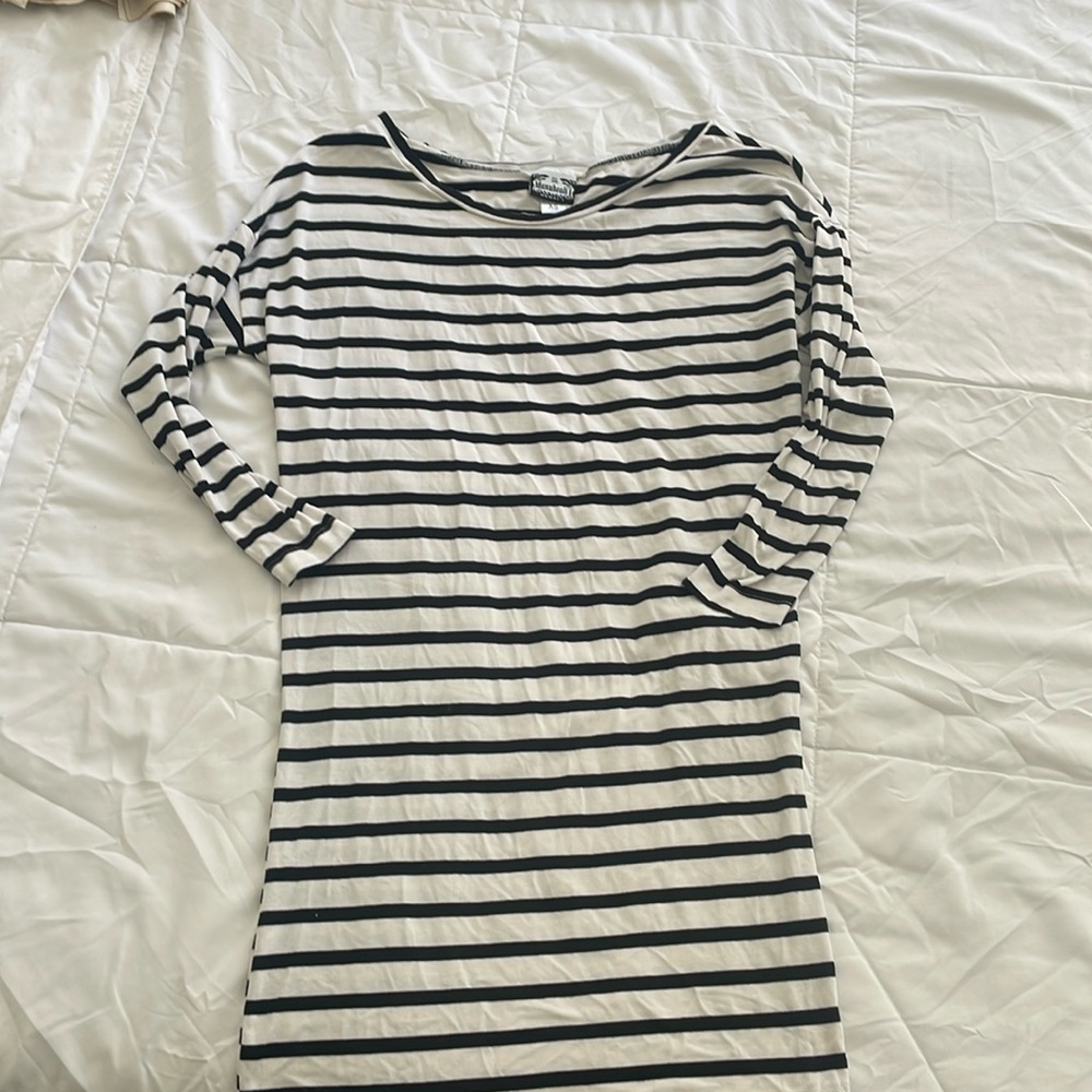Off the shoulder Manuheali’i dress